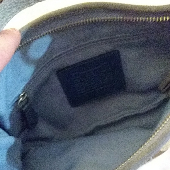 Coach authentic small gray purse with cute tassle - Picture 6 of 6